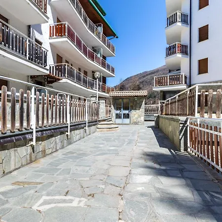 Apartmán Hostdomus - Clotes 67 *